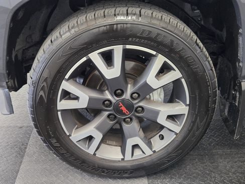 Used 2026 Toyota 4Runner TRD Sport Premium AWD/4WD image 10