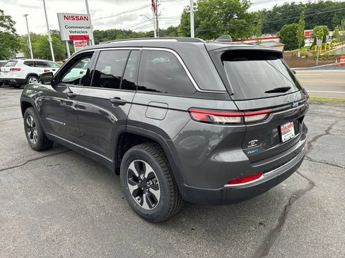 Used 2024 Jeep Grand Cherokee Limited 4xe AWD/4WD image 5