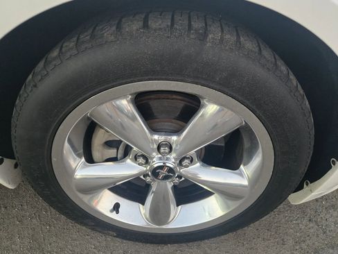 Used 2008 Ford Mustang GT Premium image 28