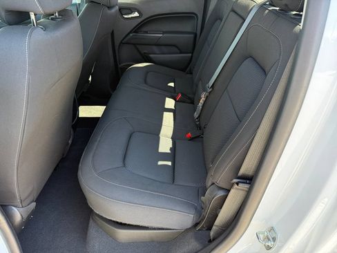 Used 2021 Chevrolet Colorado LT w/ LT Convenience Package AWD/4WD image 11