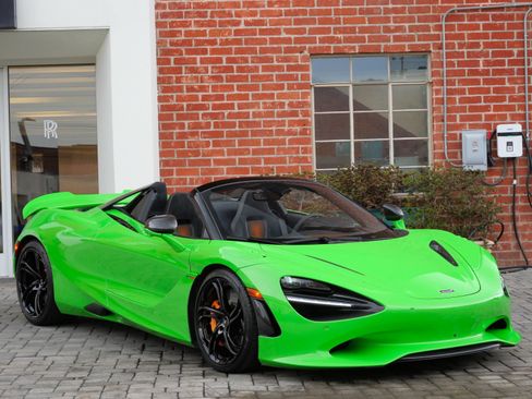 Used 2024 McLaren 750S Spider RWD image 1
