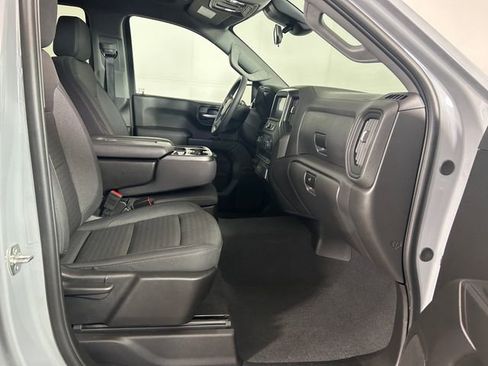 Used 2025 Chevrolet Silverado 1500 Custom Trail Boss image 28