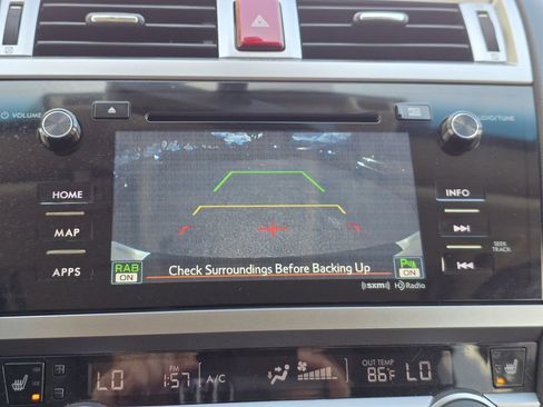 Used 2017 Subaru Outback 2.5i Limited image 21