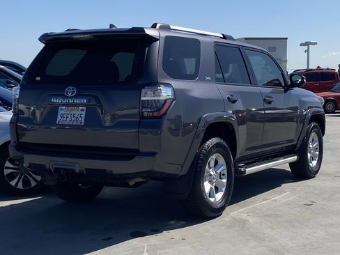 Certified 2023 Toyota 4Runner SR5 Premium w/ Moonroof Package image 3