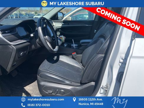 Used 2021 Jeep Grand Cherokee L Limited image 11