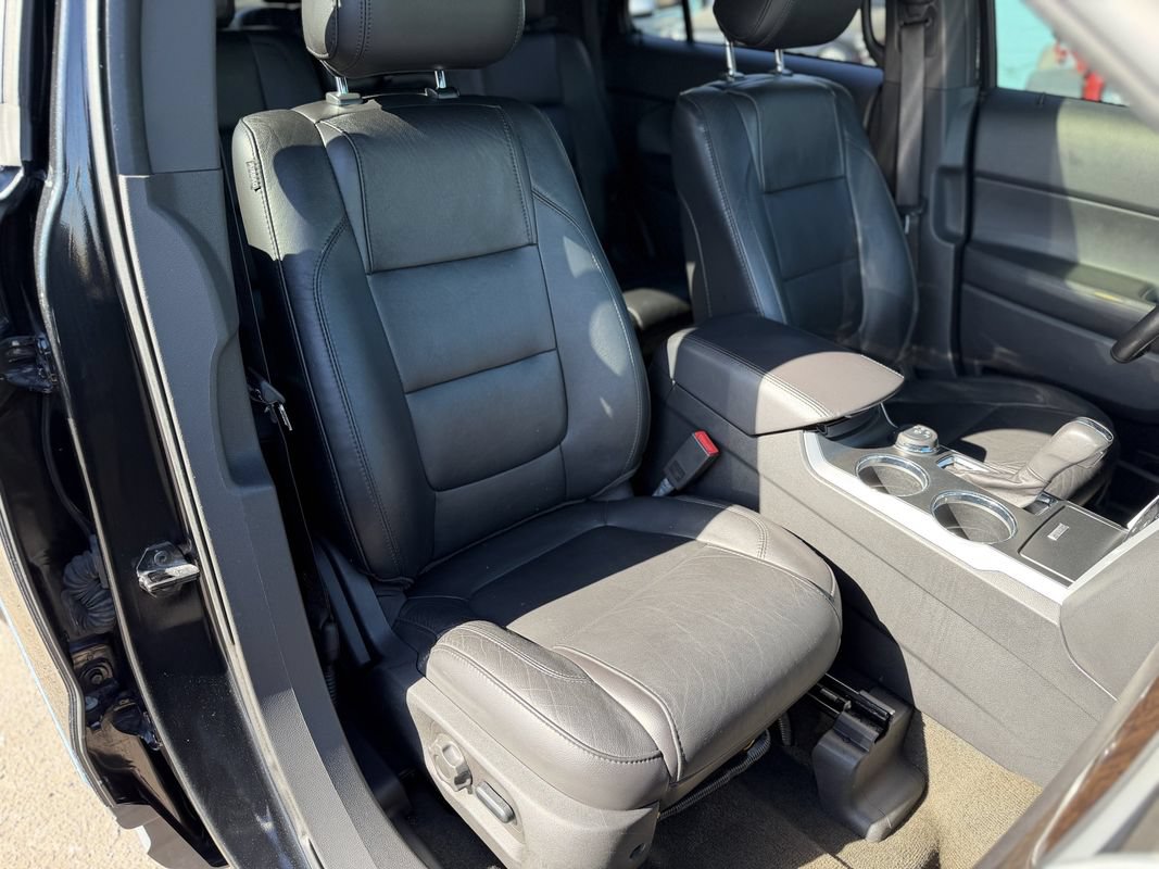 Used 2013 Ford Explorer Limited AWD/4WD image 9
