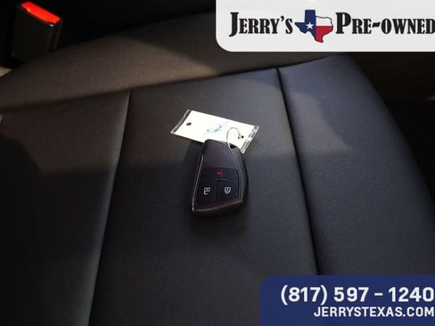 Used 2025 Chevrolet Colorado W/T image 25