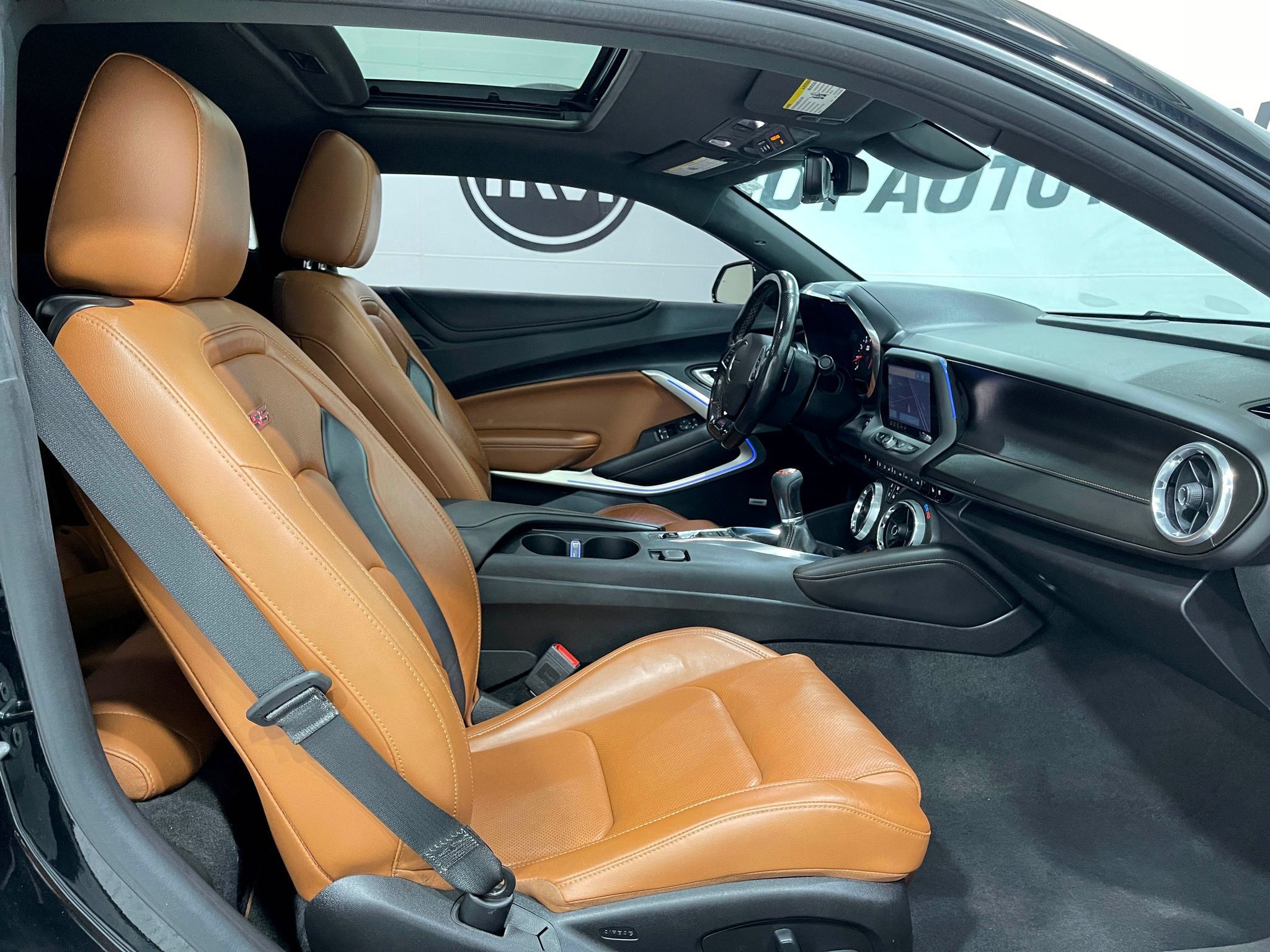 Used 2019 Chevrolet Camaro SS w/ LPO, Ground Effects Package RWD image 32