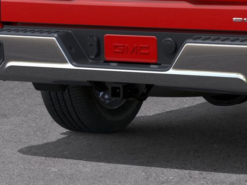 New 2026 GMC Sierra 1500 SLE w/ Preferred Package image 14