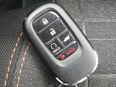 Certified 2023 Honda HR-V Sport image 32