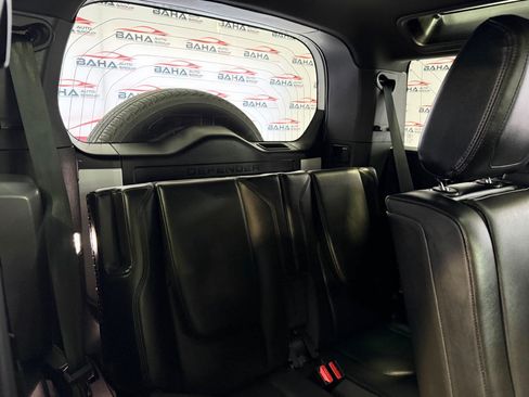 Used 2023 Land Rover Defender 110 S AWD/4WD image 69