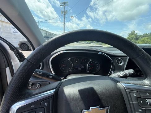 Used 2024 Chevrolet Blazer LT w/ Convenience Package FWD image 15