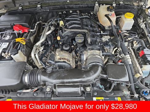 Used 2022 Jeep Gladiator Mojave image 37