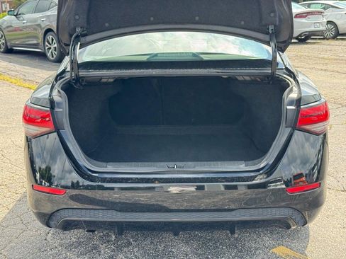 Used 2024 Nissan Sentra SV FWD image 6
