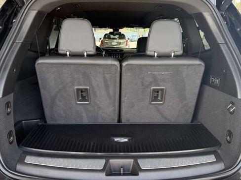 Certified 2024 Cadillac XT6 Premium Luxury AWD/4WD image 27