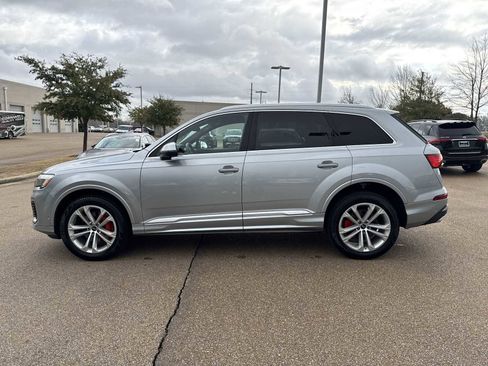 Used 2025 Audi Q7 3.0T Premium Plus AWD/4WD image 3