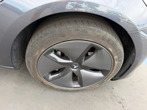 Used 2018 Tesla Model 3 Long Range AWD/4WD image 29