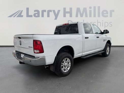 Used 2018 RAM 2500 Tradesman w/ Chrome Appearance Group image 8