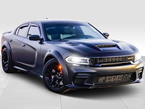 Used 2023 Dodge Charger SRT Hellcat image 2