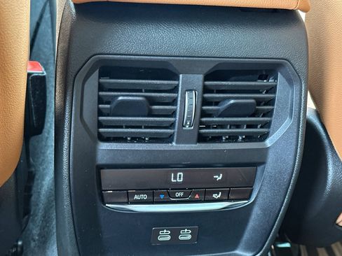 Certified 2024 BMW 330i Sedan w/ Premium Package RWD image 16