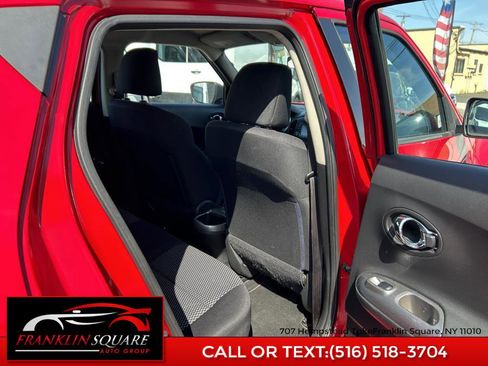 Used 2015 Nissan Juke S image 23