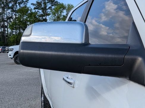 Used 2020 RAM 2500 Laramie AWD/4WD image 11