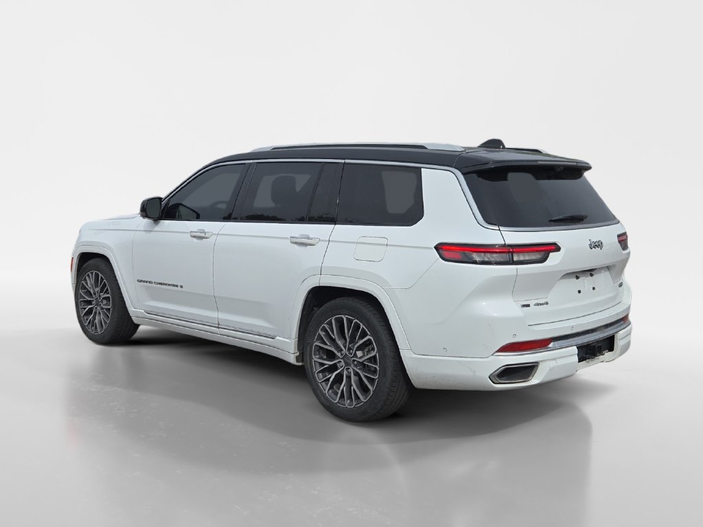 Used 2022 Jeep Grand Cherokee L Summit AWD/4WD image 3