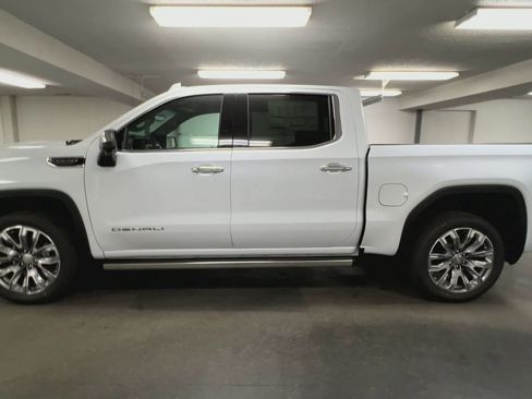 New 2026 GMC Sierra 1500 Denali w/ Denali Reserve Package image 41
