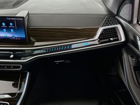 Used 2024 BMW X5 xDrive50e w/ Executive Package image 24