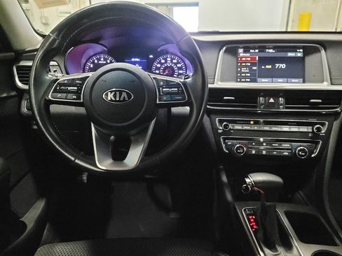 Used 2019 Kia Optima S FWD image 22