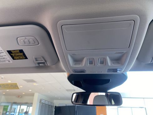 Used 2023 Ford Escape Platinum w/ Premium Technology Package image 13