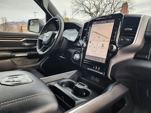 Used 2025 RAM 1500 Laramie image 19