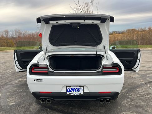 Used 2022 Dodge Challenger R/T w/ Blacktop Package image 37