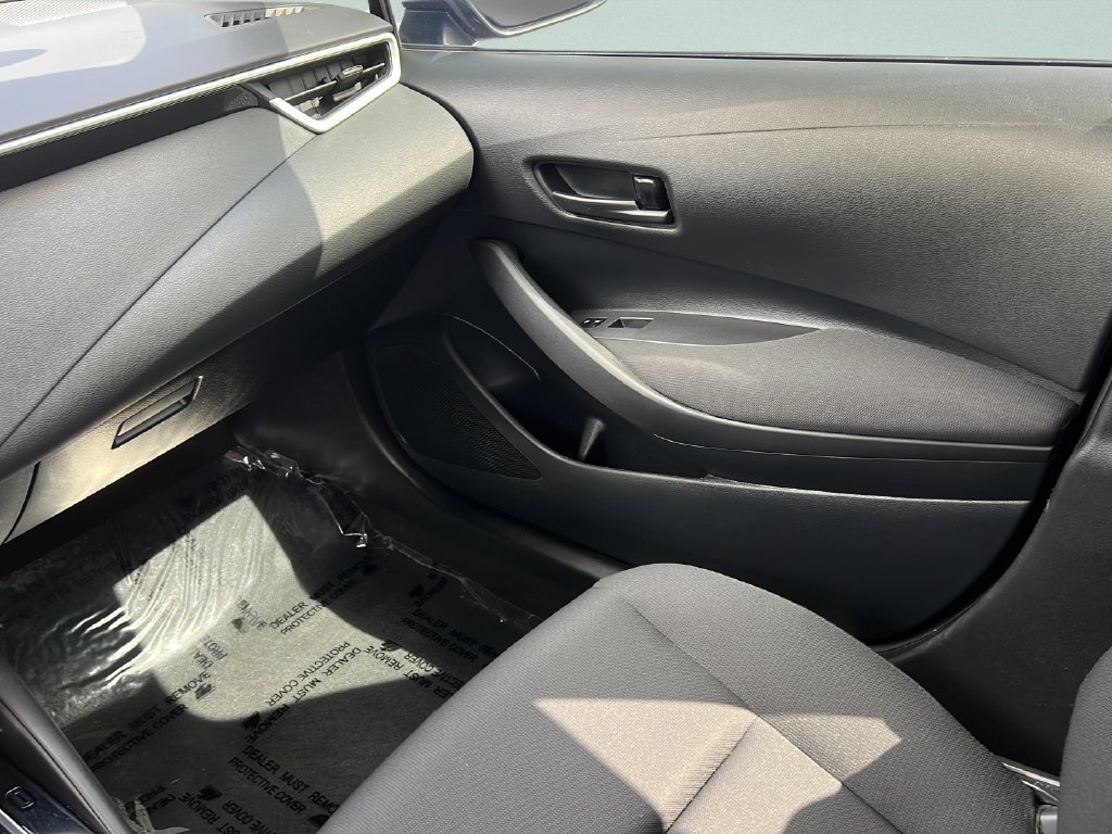 Used 2024 Toyota Corolla LE FWD image 12