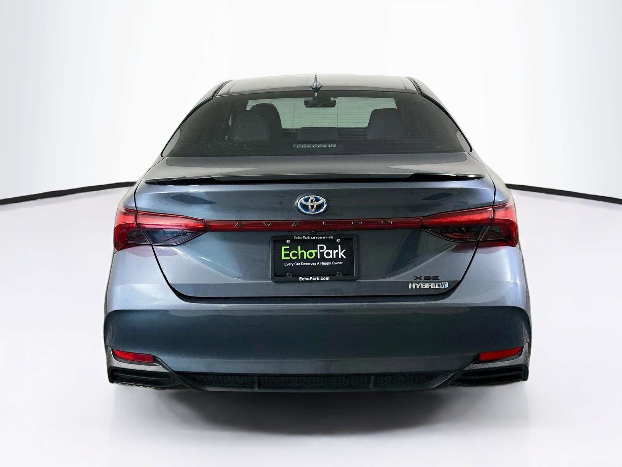 Used 2019 Toyota Avalon XSE w/ Preferred Accessory Package FWD image 7