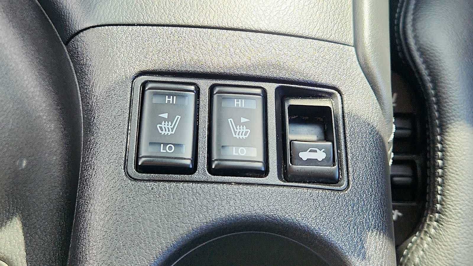 Used 2024 Nissan Z Performance w/ Floor Mat Package RWD image 17