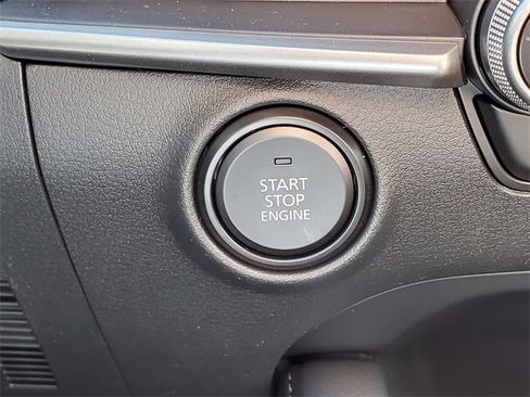 Used 2025 MAZDA MAZDA3 s Sport image 19