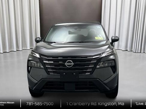 New 2026 Nissan Rogue SV w/ Cold Weather Package AWD/4WD image 2