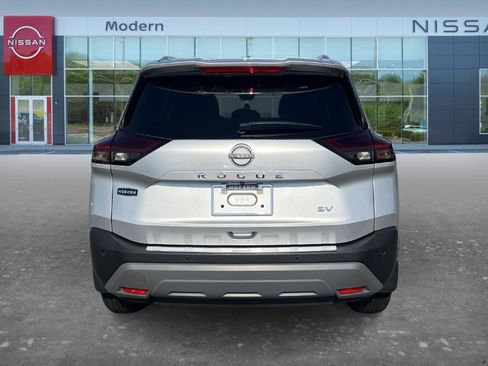 Certified 2023 Nissan Rogue SV w/ SV Premium B Package FWD image 6