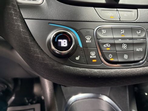 Used 2023 Chevrolet Malibu LT image 28