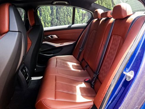Used 2023 BMW M3 Competition AWD/4WD image 30