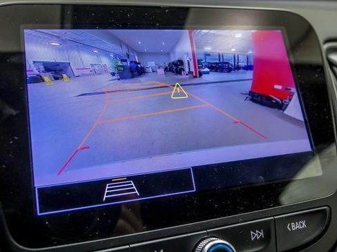 Used 2024 Chevrolet Malibu LT image 20