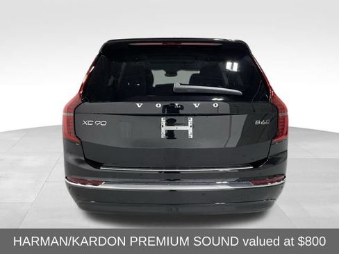 Used 2026 Volvo XC90 B6 Plus w/ Protection Package Premier AWD/4WD image 6