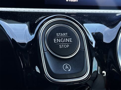 Used 2024 Mercedes-Benz CLA 250 image 19