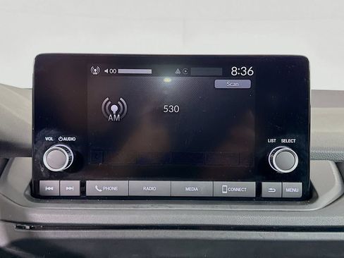 Used 2024 Honda Accord EX image 11