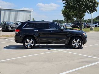 Used 2016 Jeep Grand Cherokee Overland AWD/4WD video 4