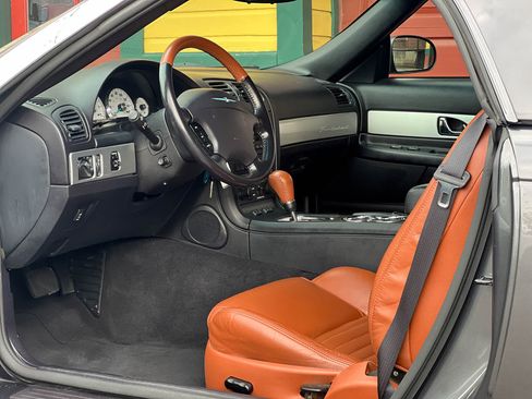 Used 2003 Ford Thunderbird Deluxe image 14
