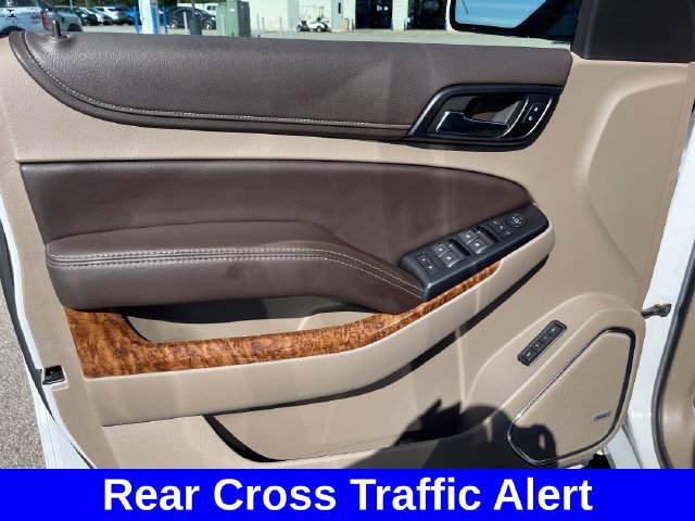 Used 2018 Chevrolet Suburban Premier AWD/4WD image 10