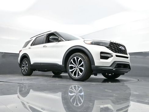 Used 2021 Ford Explorer ST w/ Equipment Group 401A AWD/4WD image 48