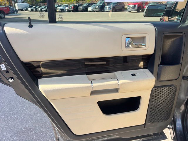 Used 2019 Ford Flex SEL w/ Equipment Group 202A AWD/4WD image 19